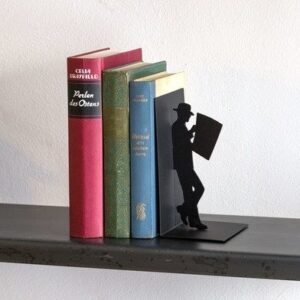 Bookend the reader