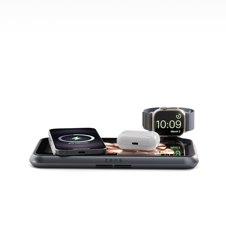 Zens Liberty Glass met smartphone en draadloos oplaadbare oordopjes